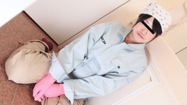 101724_01 - Em giúp việc dâm đĩ làm sạch cu cho chủ nhân - gmunutar.sbs