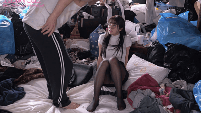 CAWD-797_Gã hàng xóm bẩn thỉu sống bên nhà em gái vú siêu bự - gmunutar.sbs