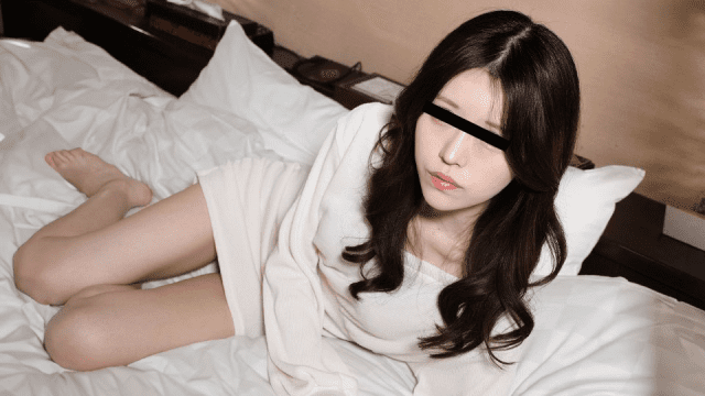 100524_01 - Em gái chân dài muốn làm người mẫu - gmunutar.sbs