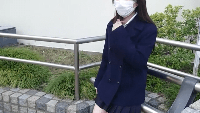 FC2_PPV_4582297 - Em nữ sinh cấp 3 làm tôi không thể kiềm chế - gmunutar.sbs