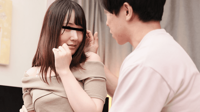 051124_100-Vô tình match mẹ của bạn thân trên tinder - gmunutar.sbs