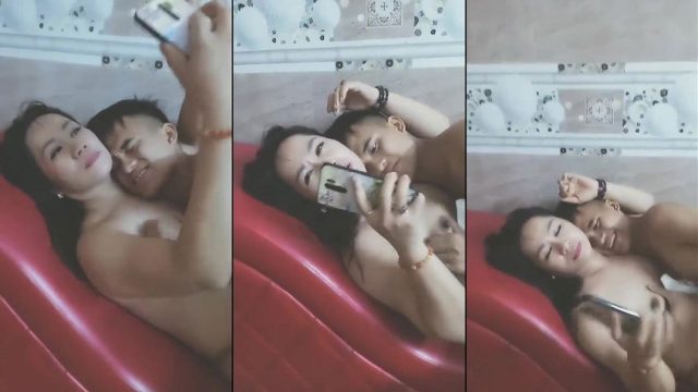 Bị hai chị gái vắt cho kiệt sức em trai chỉ biết nằm im để các chị quay phim - gmunutar.sbs